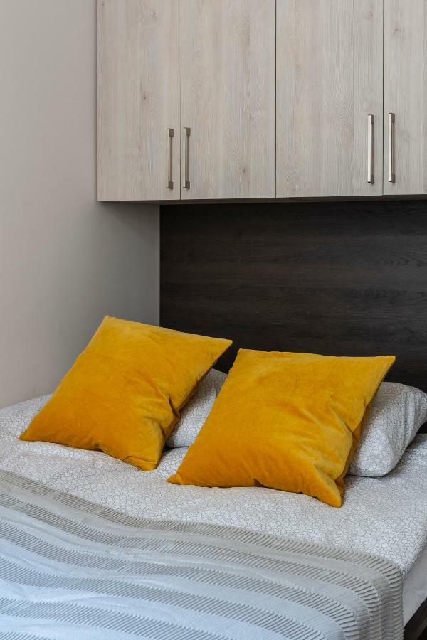 Deluxe Downtown Home 2 Bedrm, 2 Bathrm Budapest Extérieur photo
